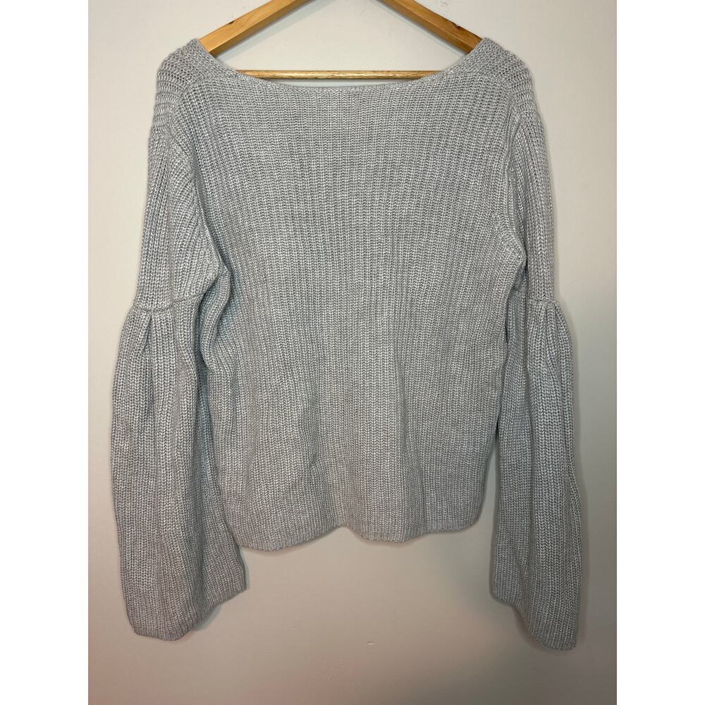 Lovers + Friends Addison Sweater Knit Size M Gray Bell Sleeve‎ Comfy Minimal - Picture 5 of 8